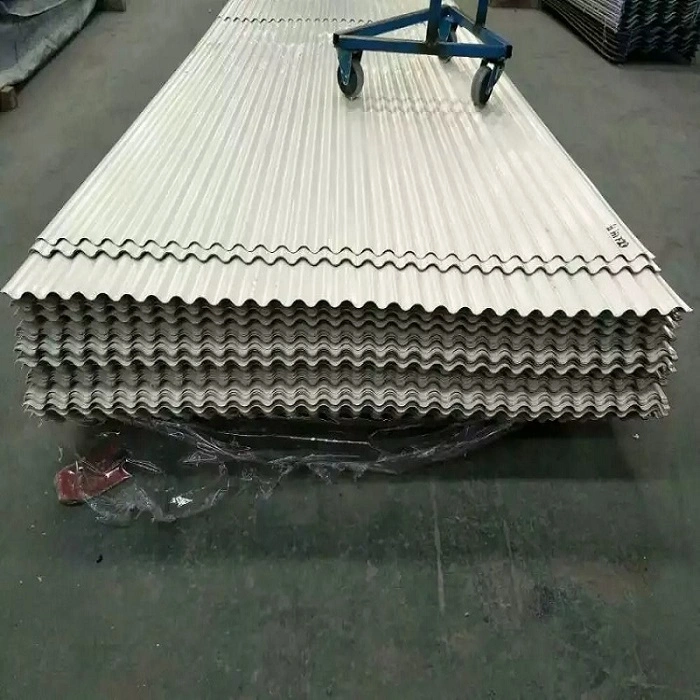 نالیدار چھت کی چادریں۔