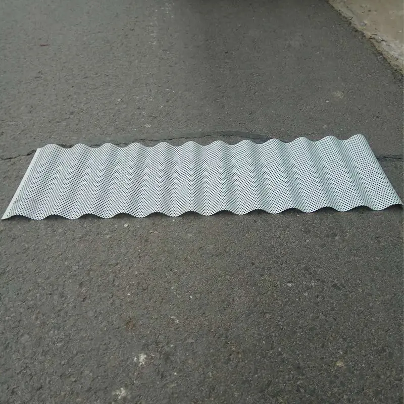 سوراخ شدہ پروفائل شدہ دھاتی پینل
